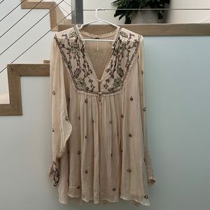 Beaded boho dress long sleeve, light pink by Free People size M, length - midi